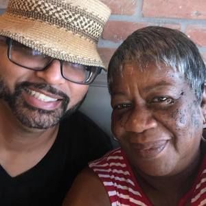 Meet your Posher, Deborah